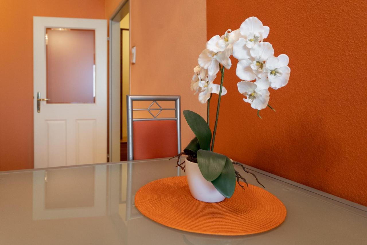 Zentrales Apartment In U-Bahn Naehe & Hauptbahnhof Виена Екстериор снимка